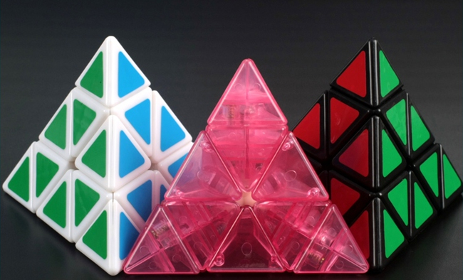 DaYan Pyraminx Stickerless Speed Cube